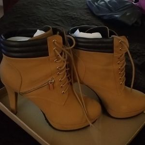 Mix #6 Mustard ankle boots